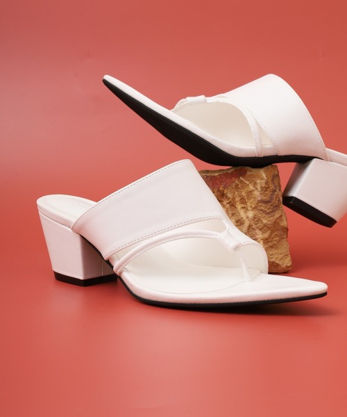 セール】LOVEHUNTER+ ポインテッドデザイン トングサンダル（サンダル