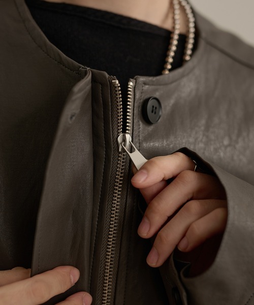 leather like no collar zip up coat /レザーライクノーカラージップ