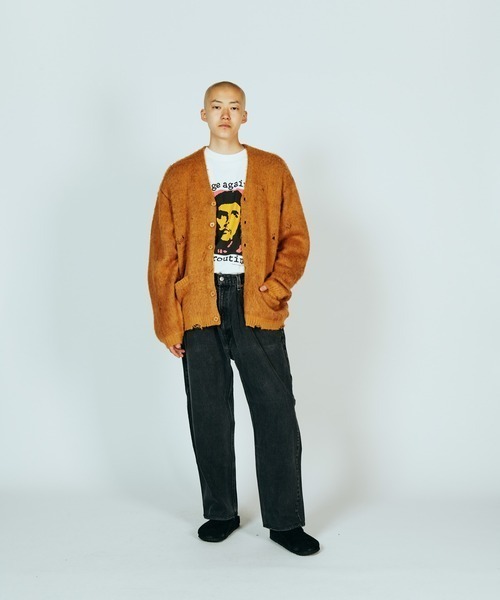 TOWNCRAFT(タウンクラフト)の「TOWNCRAFT / タウンクラフト DAMAGED SOLID SHAGGY CARDIGAN ダメージ加工(カーディガン/ボレロ・メンズ・ブラック×ブラック/ブラック/マスタード/グリーン・MEDIUM/LARGE/X-SMALL)」の4枚目の写真