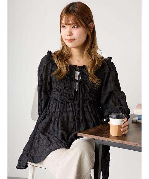 ehka sopo(エヘカソポ)の「2WAYオフショルシアーブラウス(シャツ/ブラウス・レディース・ブラック/ベージュ/キナリ・F)」の5枚目の写真