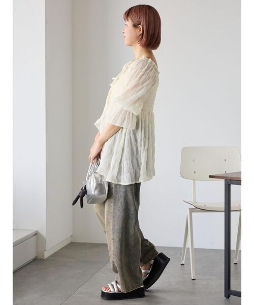 ehka sopo(エヘカソポ)の「2WAYオフショルシアーブラウス(シャツ/ブラウス・レディース・ブラック/ベージュ/キナリ・F)」の15枚目の写真