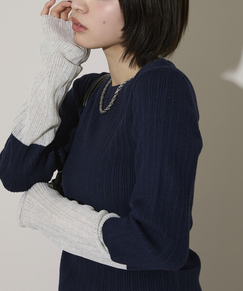 PUBLUX(パブリュクス)の「PUBLUX/パブリュクス 袖配色 リブニット トップス 限定展開(ニット/セーター・レディース・ライトグレー/ブラウン/ネイビー・フリ-)」の14枚目の写真