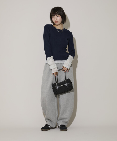 PUBLUX(パブリュクス)の「PUBLUX/パブリュクス 袖配色 リブニット トップス 限定展開(ニット/セーター・レディース・ライトグレー/ブラウン/ネイビー・フリ-)」の15枚目の写真