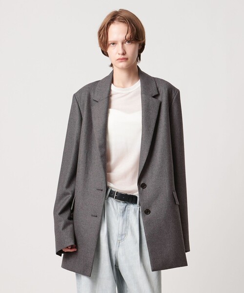 AEWEN MATOPH（イウエン マトフ）の「＜AEWEN MATOPH＞ウール パワーショルダージャケットコート（その他アウター・レディース・ブラック/グレー・34/36/38）」の6枚目の写真