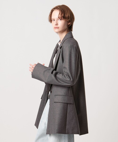 AEWEN MATOPH（イウエン マトフ）の「＜AEWEN MATOPH＞ウール パワーショルダージャケットコート（その他アウター・レディース・ブラック/グレー・34/36/38）」の11枚目の写真