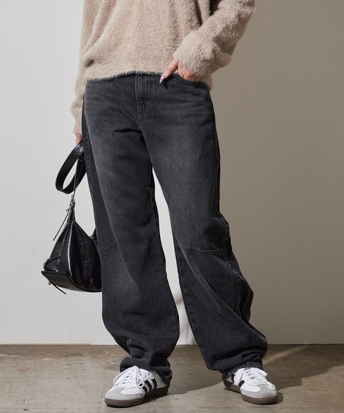 Levi's（リーバイス）の「LEVI'S/リーバイス BAGGY DAD バレルジーンズ（デニムパンツ・レディース・ブラック・W24xL32/W26xL32/W25xL32）」の4枚目の写真
