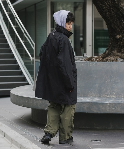 WHITE MOUNTAINEERING（ホワイトマウンテニアリング）の「White