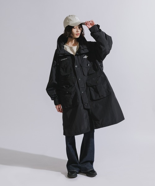 WHITE MOUNTAINEERING（ホワイトマウンテニアリング）の「White