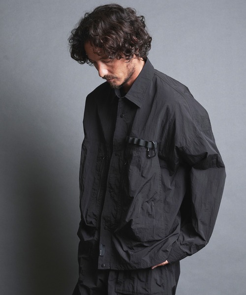 Magine（マージン）の「EM : NoiR ノアール Connect Shirt/ ナイロン コネクトシャツ（ナイロンジャケット・メンズ・ブラック・L/M）」の3枚目の写真