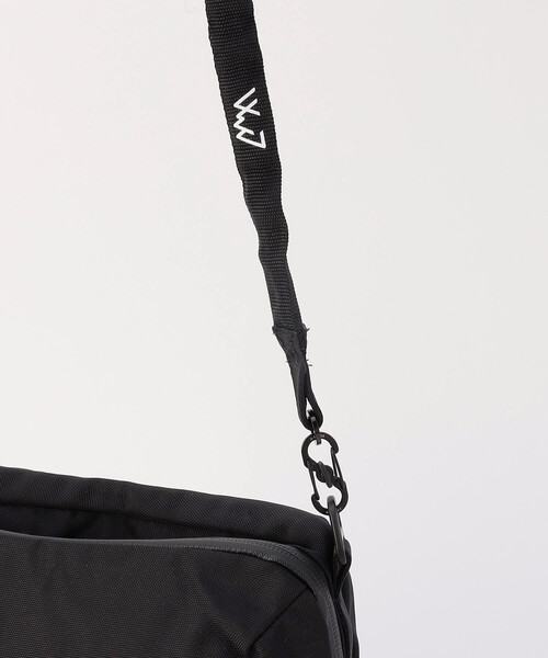 CMF OUTDOOR GARMENT(シーエムエフアウトドアガーメント)の「CMF OUTDOOR GARMENT/シーエムエフ アウトドアガーメント SACHOSH COMBO(ショルダーバッグ・メンズ・ブラック/ベージュ・ONE SIZE)」の9枚目の写真