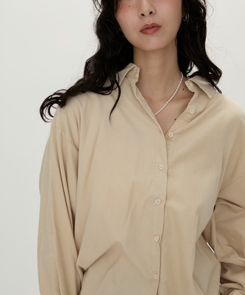 NUJOH(ヌゾ)の「Airy Flow Loose Shirt / エアリーフロウ ルーズシャツ(シャツ/ブラウス・レディース・ベージュ/チャコールグレー/アッシュブラウン・FREE)」の13枚目の写真
