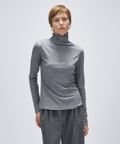 cloenc（クロエンス）の「【手洗い可】ウール混ハイネックプルオーバー（Tシャツ/カットソー・レディース・ベージュ系8/オフホワイト/グレー系4/ブラック・02）」の18枚目の写真