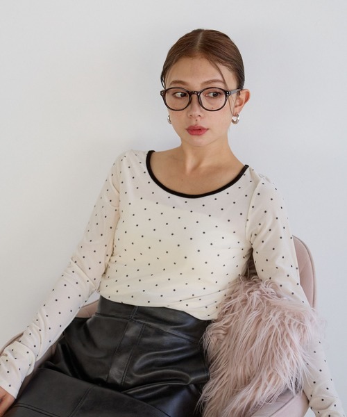 BAYFLOW（ベイフロー）の「[WEB限定]ドットベロアロングスリーブ（Tシャツ/カットソー・レディース・ピンク/オフホワイト/チャコール・FREE）」の6枚目の写真