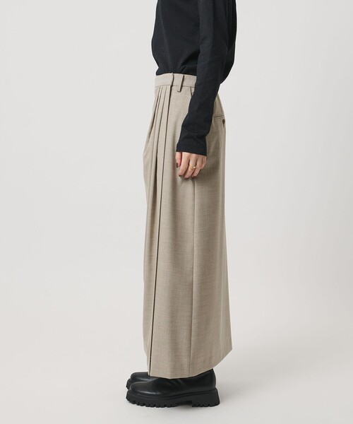 UNITED ARROWS(ユナイテッドアローズ)の「ドレープ アシンメトリー ロング スカート(スカート・レディース・ナチュラル/その他9/ブラック・36/38)」の12枚目の写真