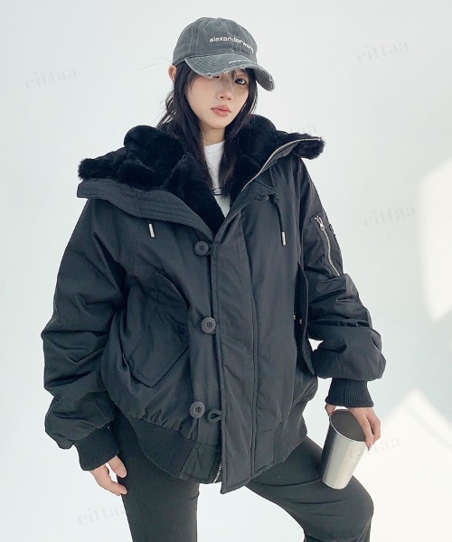 Dalfwin（ダールフィン）の「韓国ファッション N3Bボアフード付きコートブルゾン（ブルゾン・レディース・ブラック/オフホワイト/アーミー・FREE）」の2枚目の写真