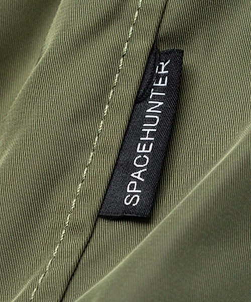 Dalfwin（ダールフィン）の「韓国ファッション N3Bボアフード付きコートブルゾン（ブルゾン・レディース・ブラック/オフホワイト/アーミー・FREE）」の13枚目の写真