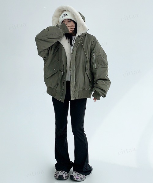 Dalfwin（ダールフィン）の「韓国ファッション N3Bボアフード付きコートブルゾン（ブルゾン・レディース・ブラック/オフホワイト/アーミー・FREE）」の8枚目の写真