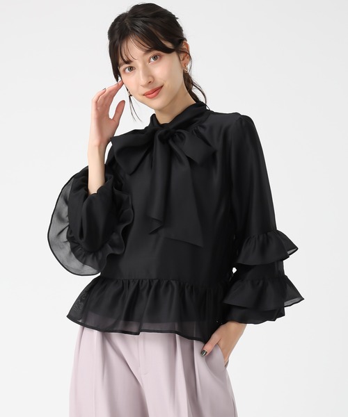 31 Sons de mode（トランテアン　ソン　ドゥ　モード）の「2025秋冬新作 ティアード袖ブラウス（シャツ/ブラウス・レディース・ワイン/ブラック/オフホワイト・ﾌﾘ-）」の3枚目の写真