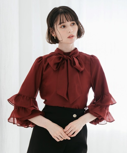 31 Sons de mode（トランテアン　ソン　ドゥ　モード）の「2025秋冬新作 ティアード袖ブラウス（シャツ/ブラウス・レディース・ワイン/ブラック/オフホワイト・ﾌﾘ-）」の6枚目の写真
