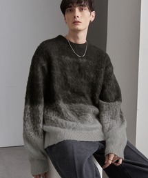 MONO-MART（モノマート）の「グラデーション オーバーサイズ クルーネック シャギーニット（ニット/セーター・メンズ）」