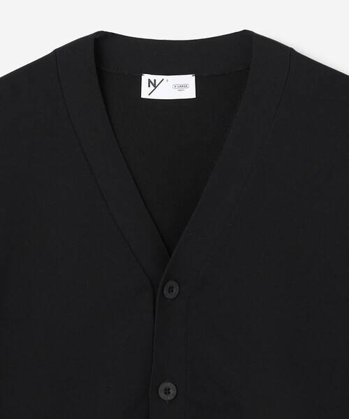 Bshop（ビショップ）の「NEUTRALWORKS | 〈別注〉 Vネックカーディガン MEN（カーディガン/ボレロ・メンズ・ブラック/ダークネイビー・L/M/XL）」の5枚目の写真
