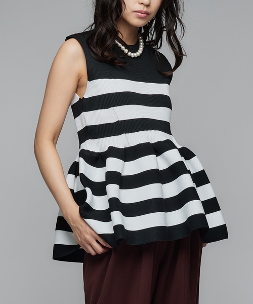 Narcissus(ナルシス)の「【PICCIN】ノースリペプラムニット/ボーダー 《動画あり》(ニット/セーター・レディース・ホワイト/ベージュ・FREE)」の1枚目の写真