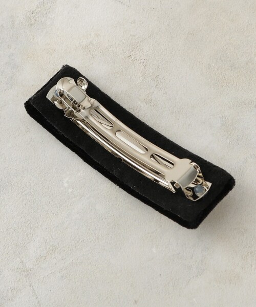 OPAQUE.CLIP（オペークドットクリップ）の「ビジュー付きベロアバレッタ（その他ヘアアクセサリー・レディース・ブラック系/ブラウン系その他2/ブラック・00）」の6枚目の写真