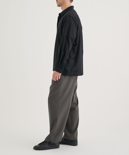 ATON(エイトン)の「【ATON / エイトン】TWIST WOOL WASHER OVERSIZED SHIRT(シャツ/ブラウス・メンズ・ブラック/ブラウン・6/4/2)」の5枚目の写真