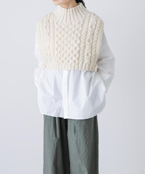 【タグ付新品】かぐれ　ペルータートルショートベスト　アイボリー ペルータートルショートベスト（ニット/セーター）｜かぐれ（カグレ