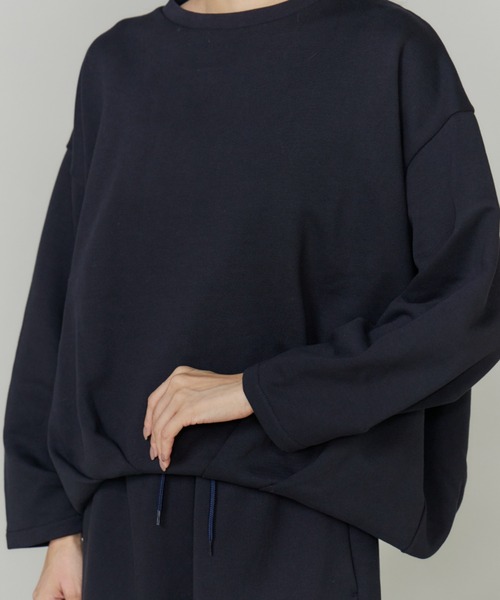 INED（イネド）の「フロントタック裏毛プルオーバー《YVON》【セットアップ対応】（Tシャツ/カットソー・レディース・チャコールグレー/ネイビー・9号）」の14枚目の写真