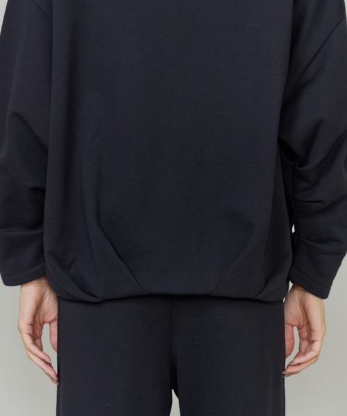 INED（イネド）の「フロントタック裏毛プルオーバー《YVON》【セットアップ対応】（Tシャツ/カットソー・レディース・チャコールグレー/ネイビー・9号）」の17枚目の写真