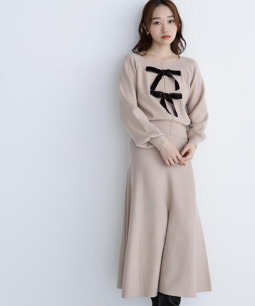 NATURAL BEAUTY BASIC(ナチュラルビューティーベーシック)の「◇ベロアリボンニットセットアップ(ワンピース・レディース・ブラック/ベージュ・MEDIUM/P/S)」の15枚目の写真