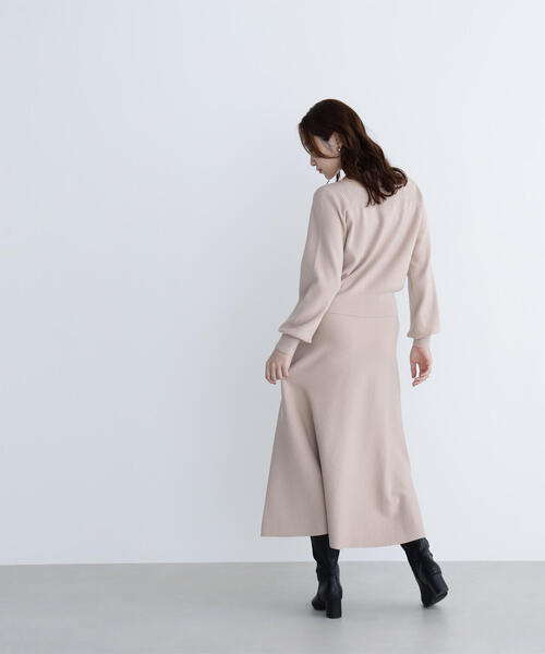 NATURAL BEAUTY BASIC(ナチュラルビューティーベーシック)の「◇ベロアリボンニットセットアップ(ワンピース・レディース・ブラック/ベージュ・MEDIUM/P/S)」の16枚目の写真