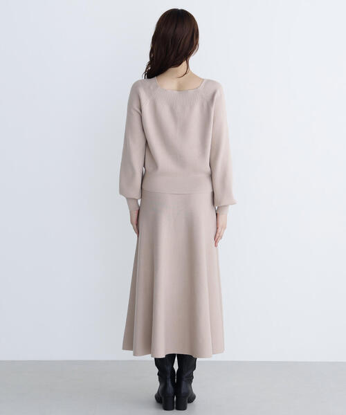 NATURAL BEAUTY BASIC(ナチュラルビューティーベーシック)の「◇ベロアリボンニットセットアップ(ワンピース・レディース・ブラック/ベージュ・MEDIUM/P/S)」の22枚目の写真