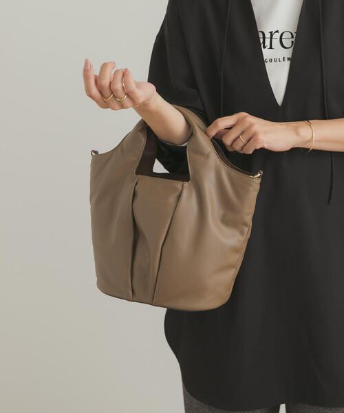 URBAN RESEARCH DOORS（アーバンリサーチドアーズ）の「パファーハンドルバッグ（ハンドバッグ・レディース・ブラウン/ブルー・ONE）」の7枚目の写真