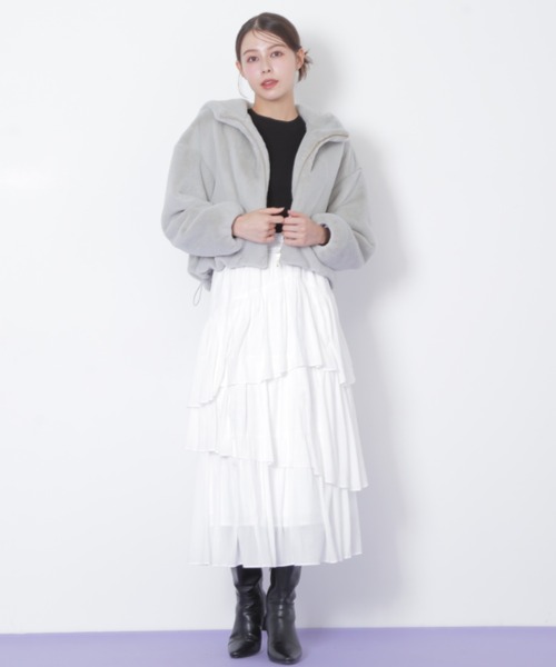 JILL by JILL STUART（ジルバイジルスチュアート）の「◇ フェイクファーフーディー（ブルゾン・レディース・ベージュ/ホワイト/グレー・MEDIUM/SMALL）」の12枚目の写真