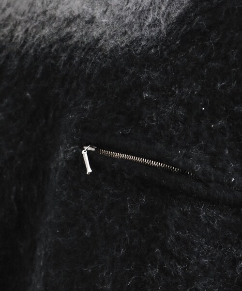 tk.TAKEO KIKUCHI（ティーケータケオキクチ）の「グラデーションニット（ニット/セーター・メンズ・ブラック/ブラウン系その他/グレー・02/03/04）」の11枚目の写真