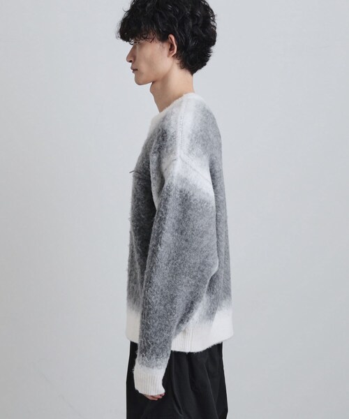 tk.TAKEO KIKUCHI（ティーケータケオキクチ）の「グラデーションニット（ニット/セーター・メンズ・ブラック/ブラウン系その他/グレー・02/03/04）」の17枚目の写真