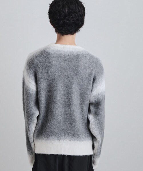 tk.TAKEO KIKUCHI（ティーケータケオキクチ）の「グラデーションニット（ニット/セーター・メンズ・ブラック/ブラウン系その他/グレー・02/03/04）」の18枚目の写真