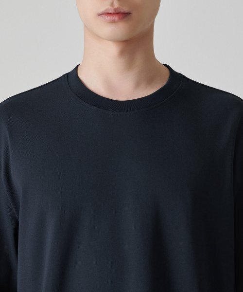 MUSINSA STANDARD（ムシンサスタンダード）の「[クールタンダード] リラックスフィットクルーネックピケTシャツ [ネイビー]（Tシャツ/カットソー・メンズ・その他・SMALL/MEDIUM/LARGE/X-LARGE/XX-LARGE/XXX-LARGE）」の3枚目の写真