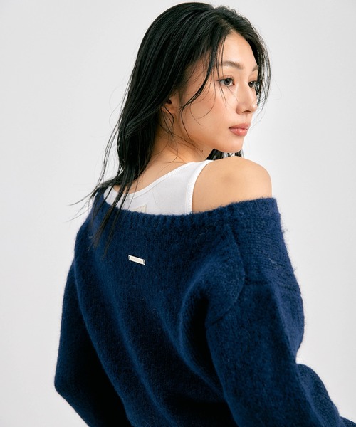 BLUE×PALANG(ブルーパラン)の「OFF SHOULDER BIG KNIT(ニット/セーター・レディース・ライトブルー/ロイヤルブルー/ネイビー/ダルブルー系・FREE)」の9枚目の写真