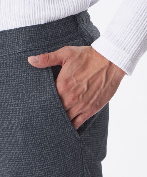 EPOCA UOMO(エポカウォモ)の「コーデュラナイロンツイードパンツ(その他パンツ・メンズ・ネイビー/ブラック・48/46)」の8枚目の写真