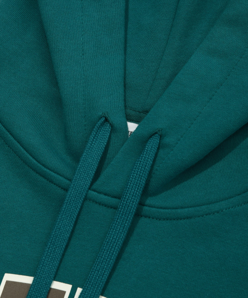 COVERNAT(カバーナット)の「アーチロゴドロップフィットフードパーカーターコイズ(パーカー・レディース・その他・SMALL/MEDIUM/LARGE)」の5枚目の写真