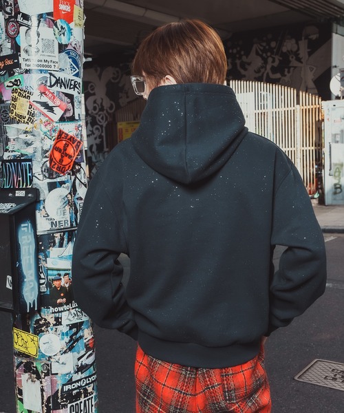 SIDEWAY STANCE（サイドウェイスタンス）の「【SIDEWAY STANCE】ラメ 裏起毛 ロゴプリント＆ワンポイント刺しゅう プルパーカー（パーカー・メンズ・ネイビー系/ブラウン系/ネイビー/ブラウン/ブラック/ブラック系・LARGE/MEDIUM）」の18枚目の写真