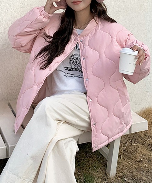 by LEGNA(バイレグナ)の「ドロストノーカラーキルティングジャケット(ノーカラージャケット・レディース・ラベンダー/ピンク/アイボリー/ライトブルー/ブラック/レモンイエロー・SMALL/MEDIUM/LARGE/X-LARGE)」の14枚目の写真