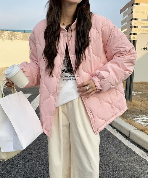 by LEGNA(バイレグナ)の「ドロストノーカラーキルティングジャケット(ノーカラージャケット・レディース・ラベンダー/ピンク/アイボリー/ライトブルー/ブラック/レモンイエロー・SMALL/MEDIUM/LARGE/X-LARGE)」の15枚目の写真