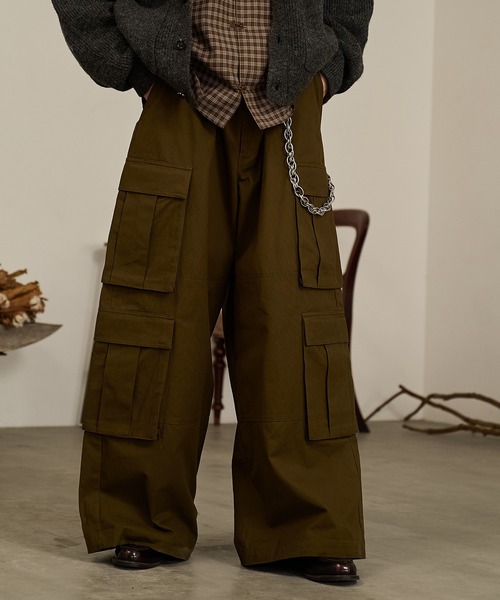 Forte(フォルテ)(フォルテ)の「Double Pocket Cargo Pants/ダブルポケットカーゴパンツ(カーゴパンツ・メンズ・ブラック/カーキ・MEDIUM/LARGE)」の5枚目の写真