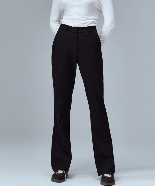 MALOUPE（マロップ）の「2138 裏起毛ストレッチスリムブーツカットパンツ（ブラック）（スラックス・レディース・ブラック・26/28/30）」の2枚目の写真