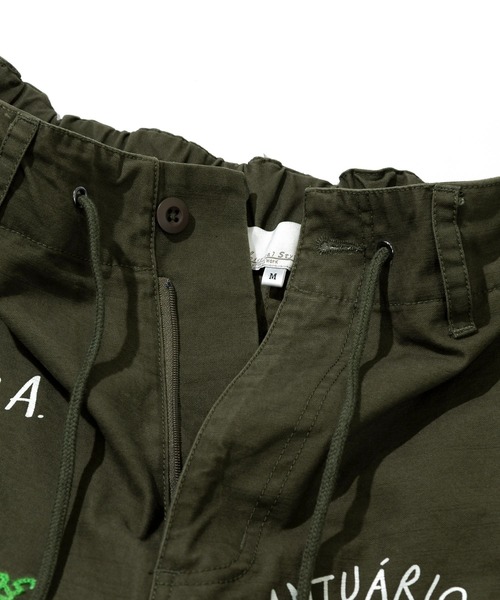 Universal Style Wear（ユニバーサルスタイルウェア）の「Universal Style Wear/ユニバーサルスタイルウェア　RAKUGAKI bazooka pants（その他パンツ・メンズ・カーキ/ブラック系その他2・X-LARGE/MEDIUM/LARGE）」の7枚目の写真