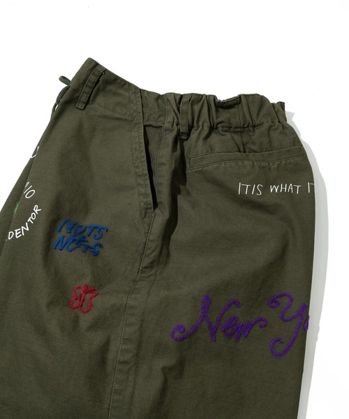 Universal Style Wear（ユニバーサルスタイルウェア）の「Universal Style Wear/ユニバーサルスタイルウェア　RAKUGAKI bazooka pants（その他パンツ・メンズ・カーキ/ブラック系その他2・X-LARGE/MEDIUM/LARGE）」の9枚目の写真